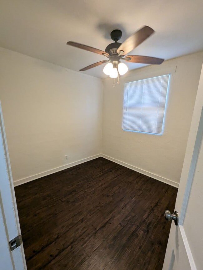 Hillcrest Apartments