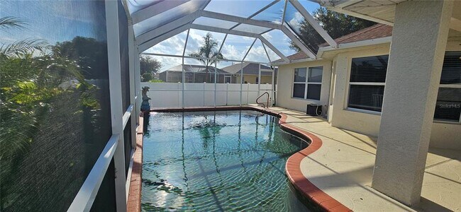 Photo - 1923 SW 26th St