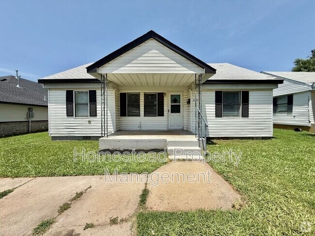 Building Photo - 2141 SW 45th St Rental