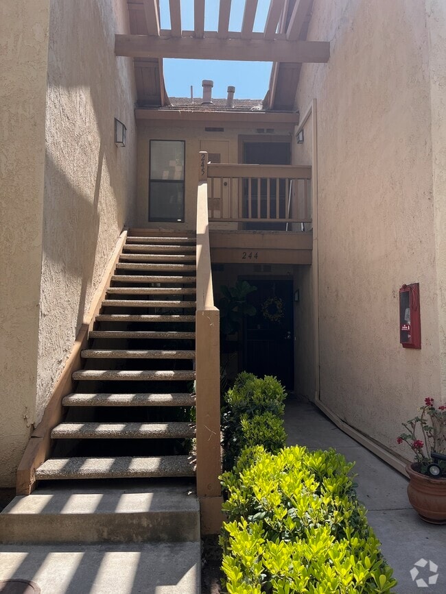 Building Photo - 245 Orange Blossom Unit 245 Rental