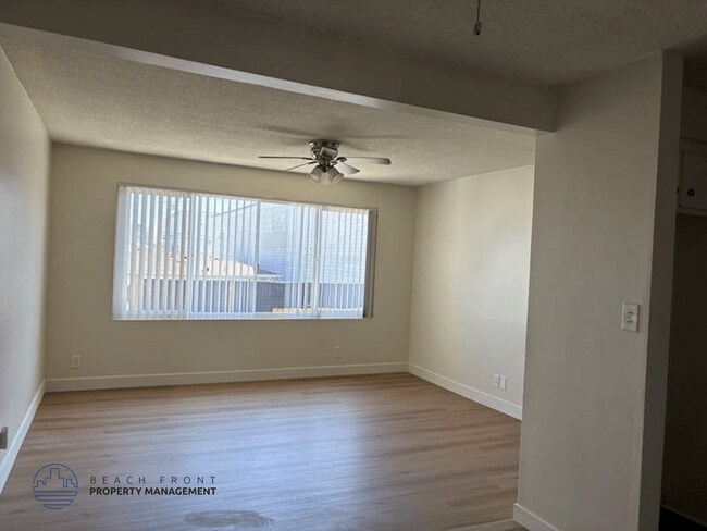 Photo - 227 - 1318 W. 227th St.