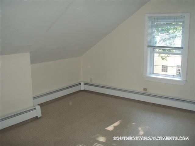 Photo - 27 Jenkins St Unit 2