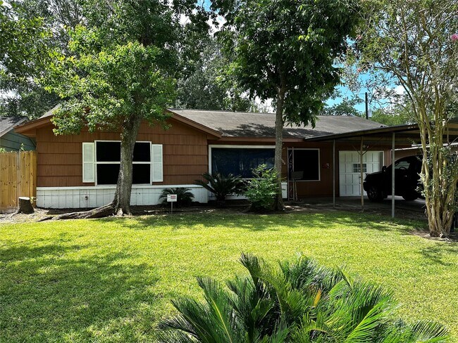 Building Photo - 6306 Flamingo Dr