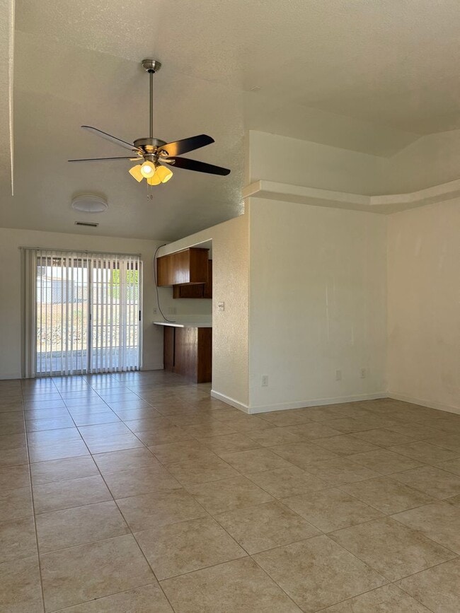 Photo - 5-bedroom, 3-bath home in Prescott Valley