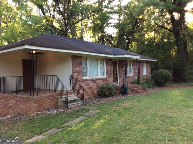 Building Photo - 2308 Kelleytown Rd Rental