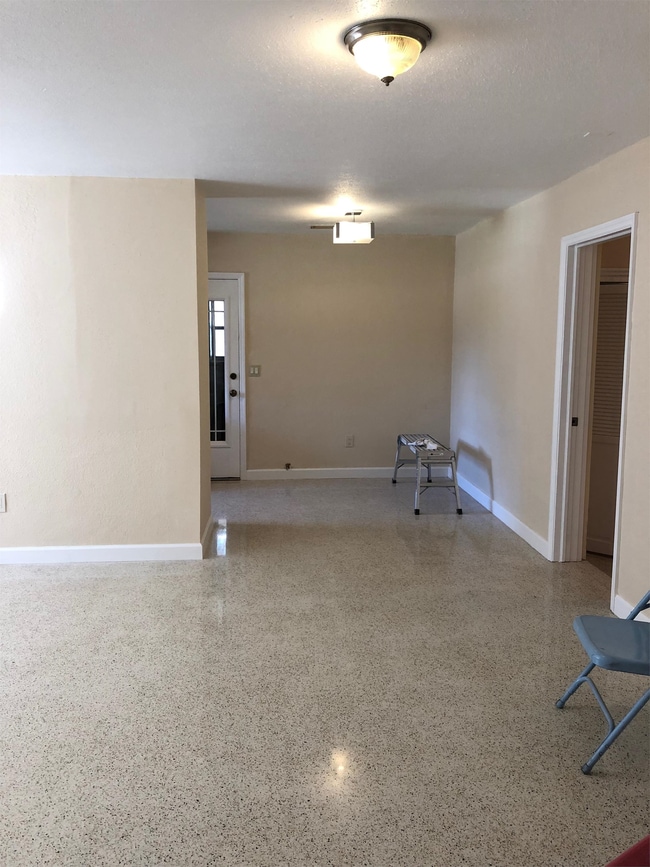 Photo - 414 Union St