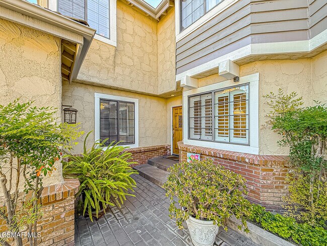 Photo - 29717 Strawberry Hill Dr