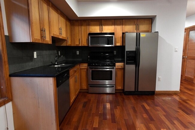 Photo - 4801 Palisade Ave Unit 4a