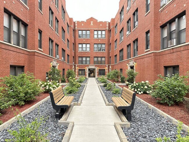 Photo - 3946.5 N Janssen Ave Condo Unit W2