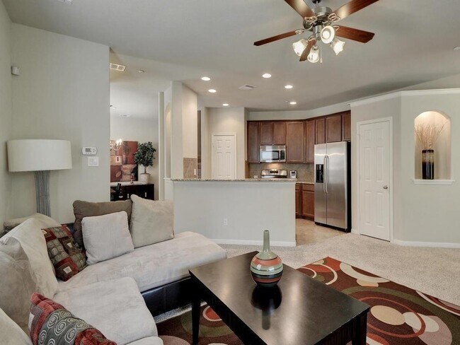 Photo - 1310 W Parmer Ln Unidad 18B