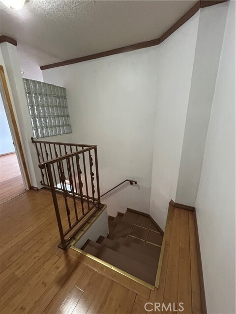 Photo - 428 N Hollywood Way