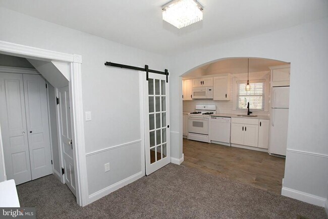 412 W Ocean Heights Ave
