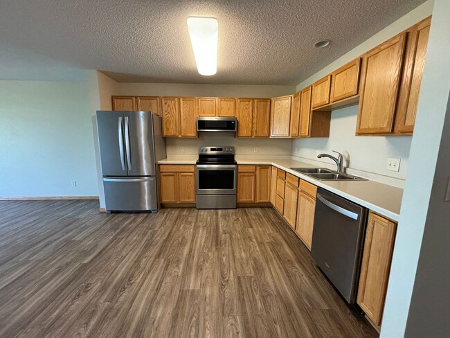 309-D Williamsburg Place