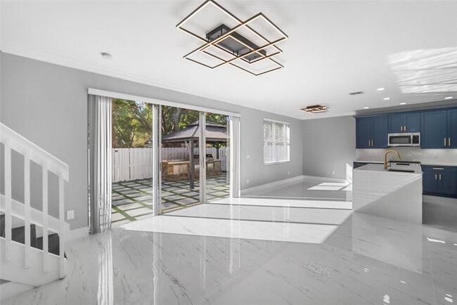 Photo - 15580 SW 49th Ct