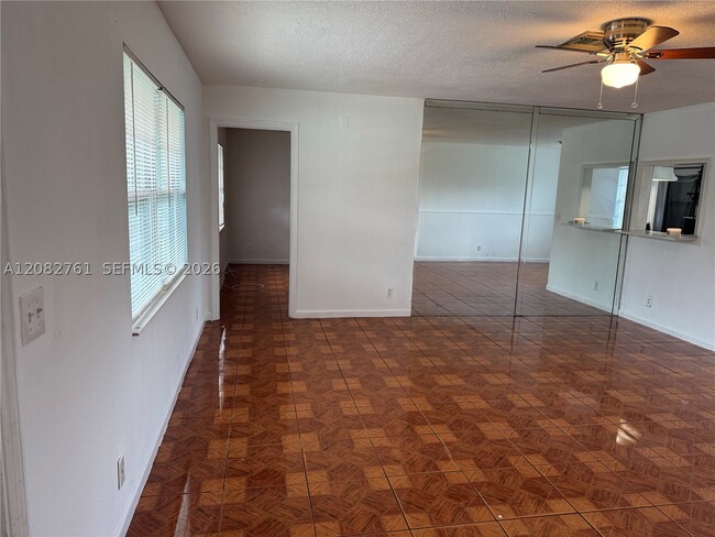 Photo - 717 SW 79th Ave