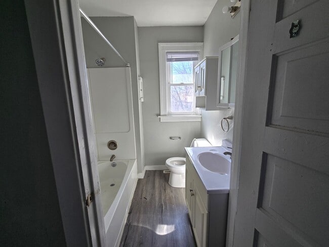 Photo - 5 Bedroom House