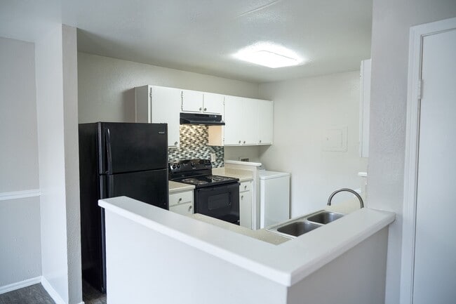 Photo - 7058 W Gulf Bank Rd