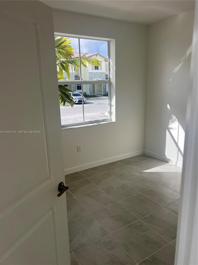 Photo - 2630 SE 27th Ct