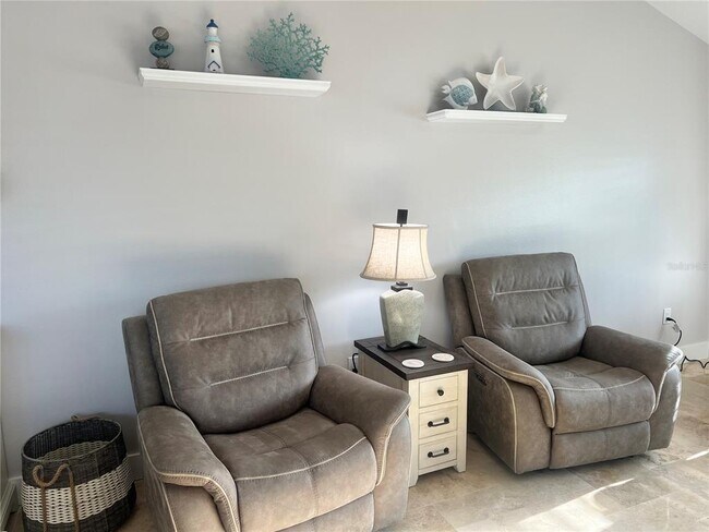 Photo - 6020 Midnight Pass Rd