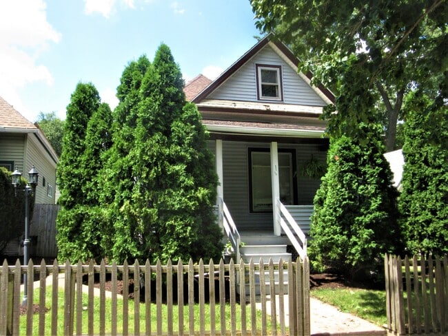 view from State Street - 605 1/2 N State St