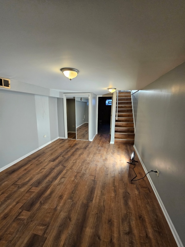 Photo - 1136 E 81st St