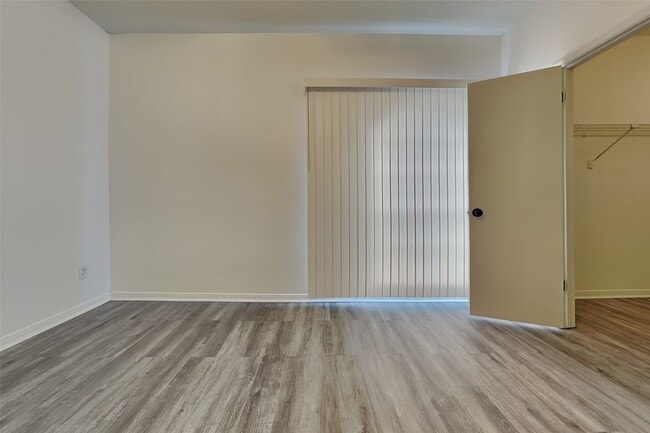 Photo - 6500 Harbor Town Dr Unit 3208