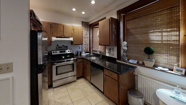 Photo - 1722 Beacon St Apartamento Unidad 4