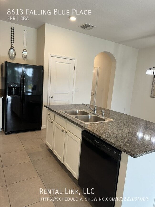 Photo - 8613 Falling Blue Pl