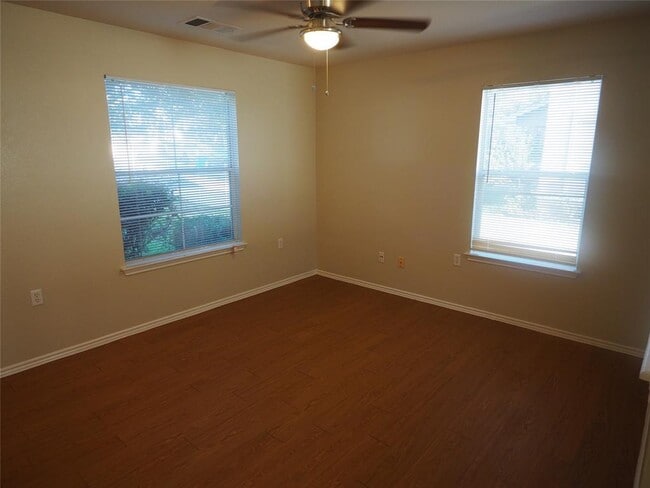 Photo - 11820 Lima Dr