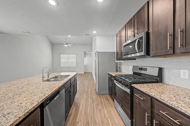 Photo - 13820 Goldeye Dr