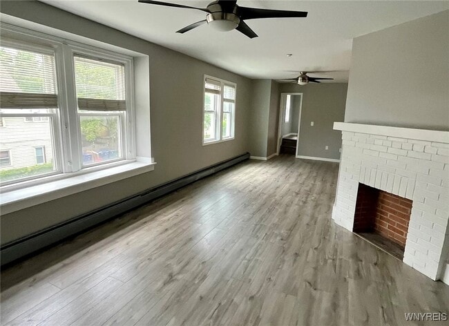 Building Photo - 402 W Ferry St Rental