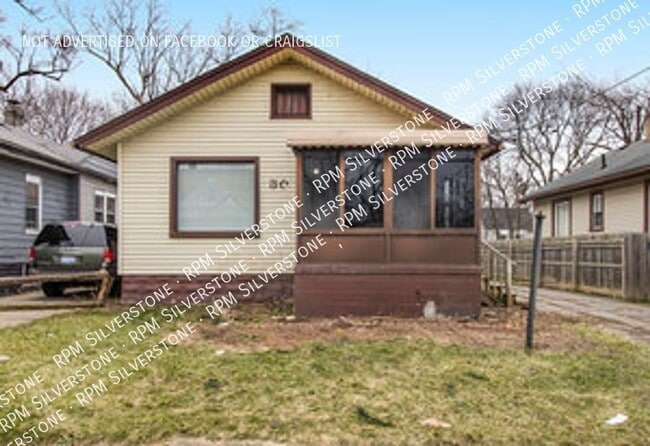 Photo - 30 N Sanford St