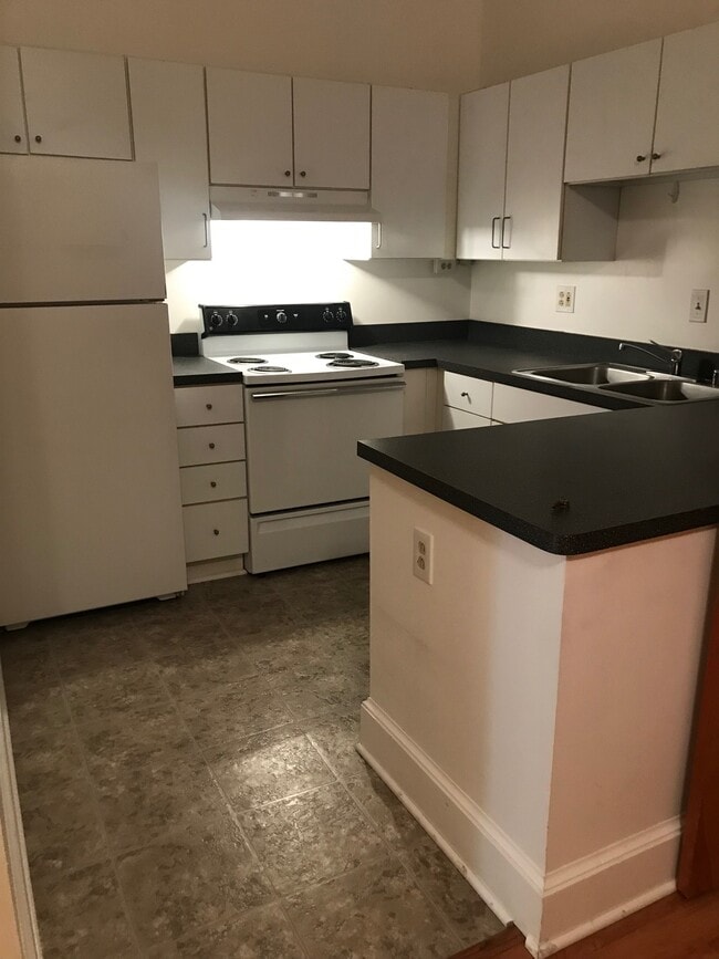 Photo - 907 Caroline St Unidad 11