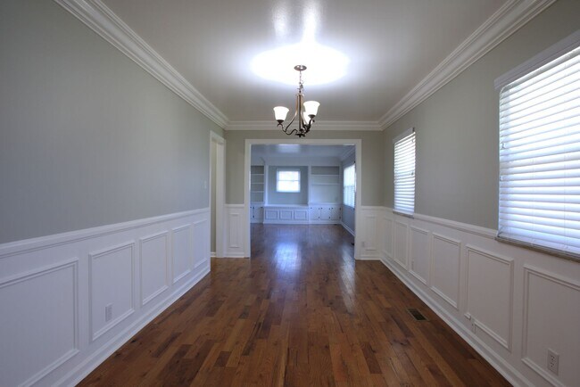 Photo - 3 Bedroom / 2 Bath Home for Rent – South Knoxville - Ideal for students! Close to campus!