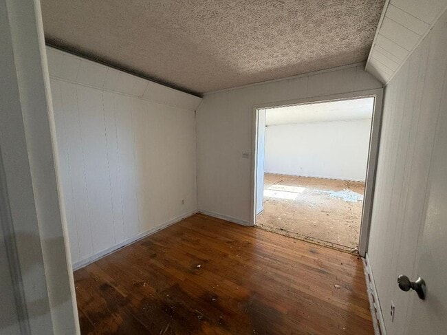 Photo - 155 Flannagan Dr