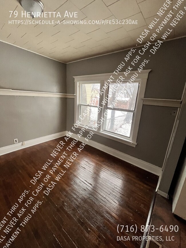 Photo - 79 Henrietta Ave