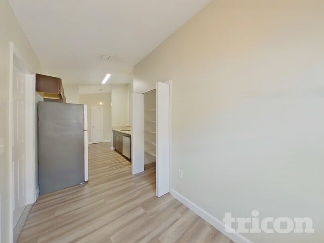 Photo - 2107 Flintlock Blvd