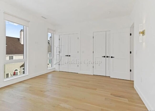 Photo - 3 bedroom in NEW HAVEN CT 06513 Unit 4