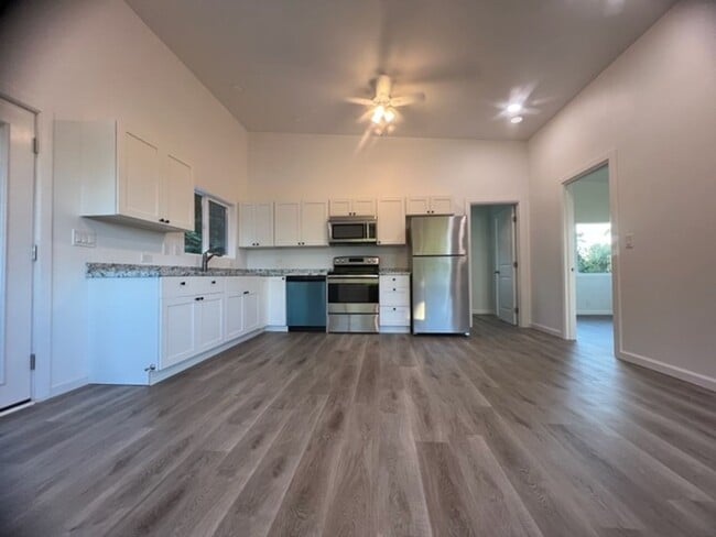 Photo - 837 Kili Pl Unit 835 Kili Place a 2bd/1ba w/deck