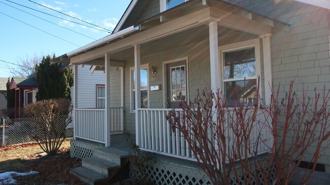 Photo - 1019 W Park St