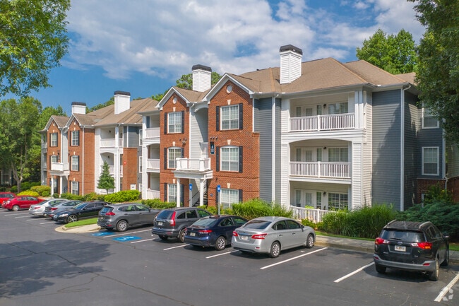 Building Photo - Oaks at Sugarloaf Rental
