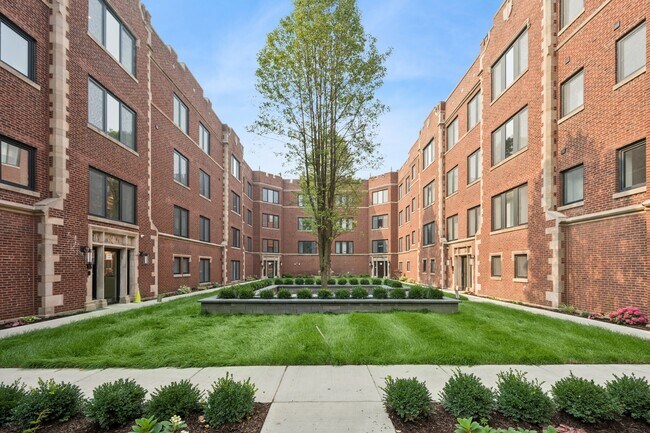 1337 W Estes Ave Unit 1D