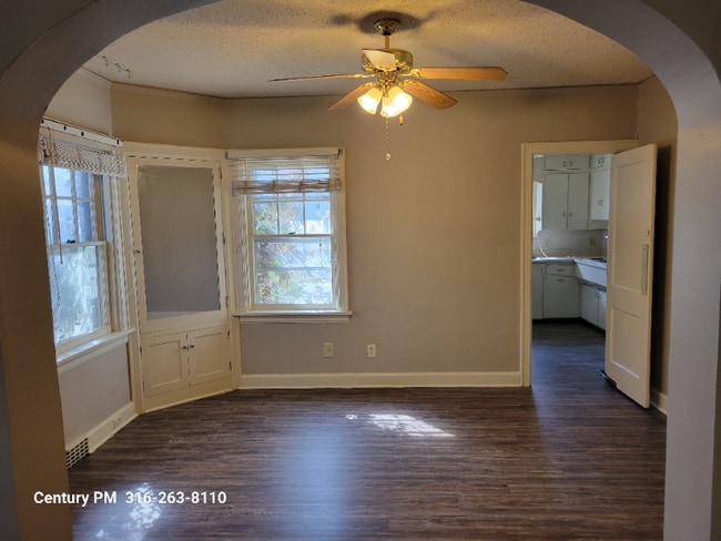 Photo - 3419 Edgemont St Unit 3419