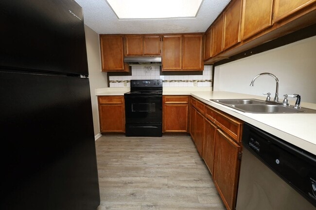 Photo - 1307 Baytree Dr