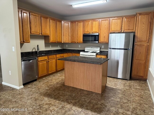 Photo - 363 St Andrews Pl