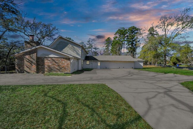 Photo - 3130 Old Houston Rd Casa