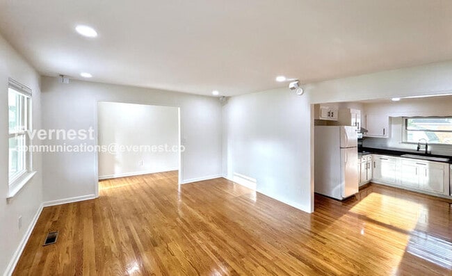 Photo - 7339 Brookside Dr