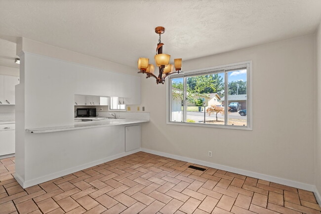 Photo - 2041 Hybiscus St
