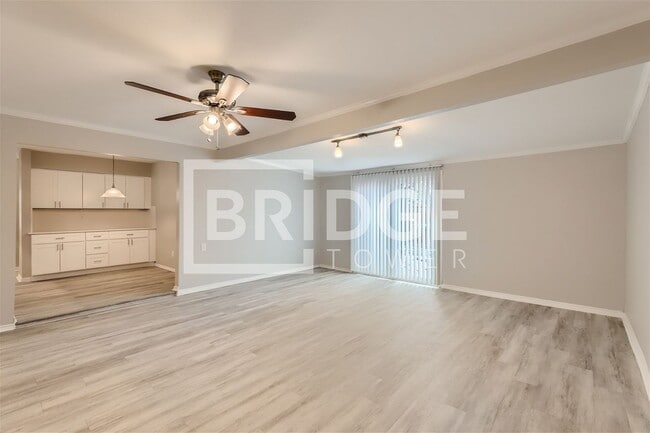 2933 Deep Valley Trail