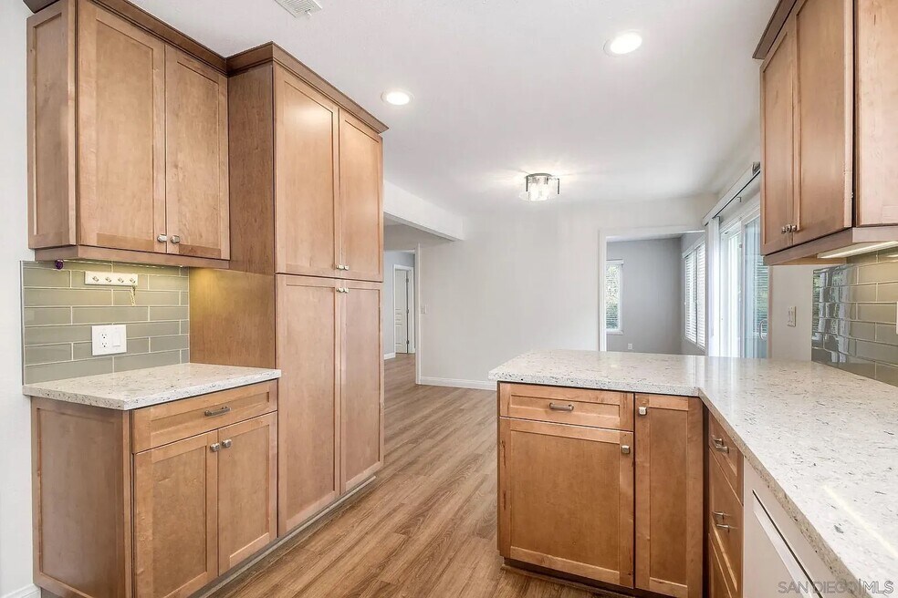 3532 Woodland Way